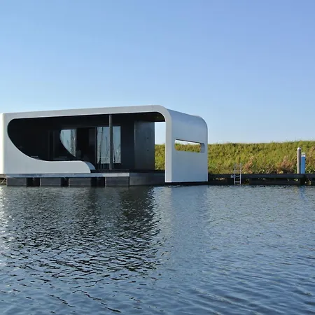Botel Wohnboot 'tinyfloat' In Ijsselmeer Andijk